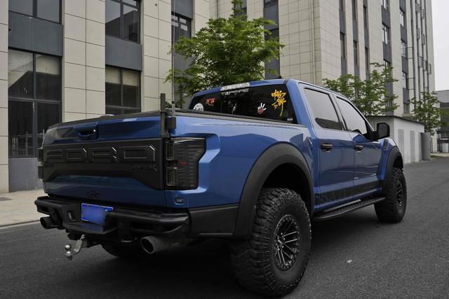 Ford F-150 Raptor