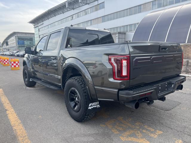 Ford F-150 Raptor