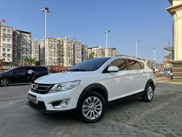 Dongfeng Fengshen AX3