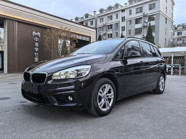 BMW 2 series multifunctional station wagon