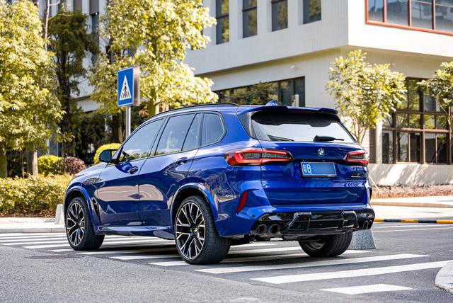 BMW X5M