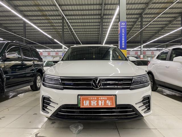 Volkswagen Tiguan L PHEV