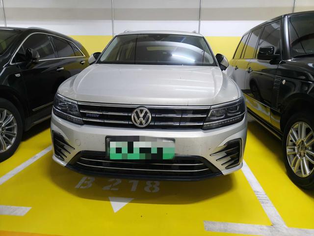 Volkswagen Tiguan L PHEV