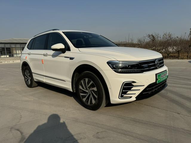 Volkswagen Tiguan L PHEV