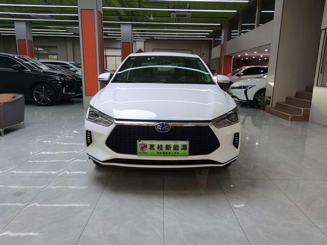 BYD e3