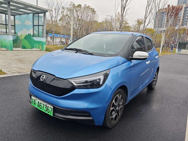 Jiangling Yizhi EV3