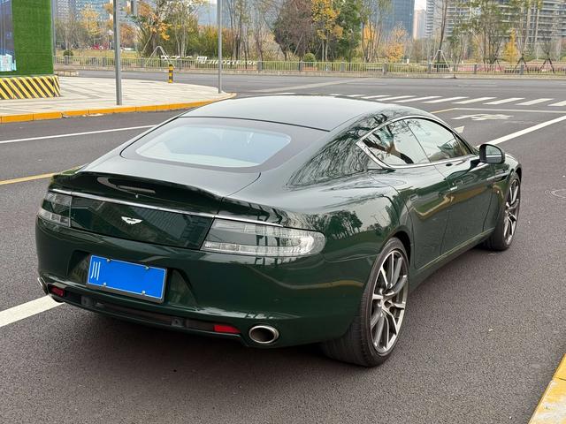 Aston Martin Rapide