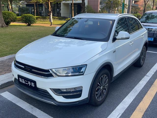 Zotye SR7