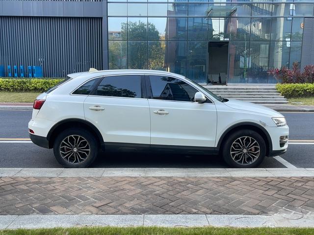 Zotye SR7