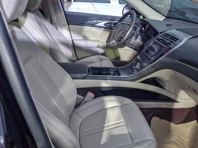 Lincoln MKZ