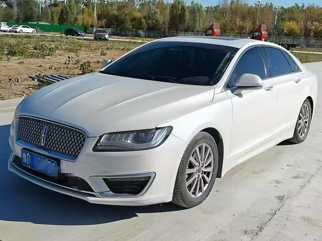 Lincoln MKZ