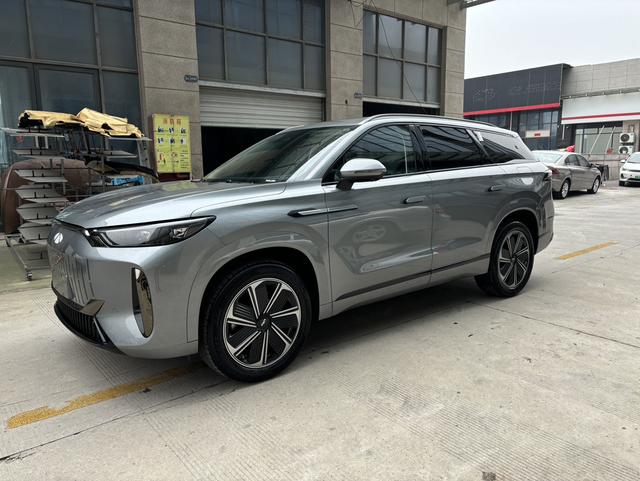 Chery Fengyun T10