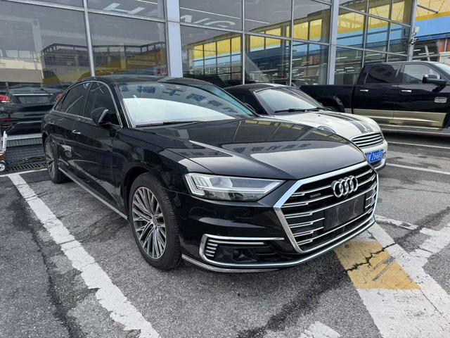 Audi A8 PHEV