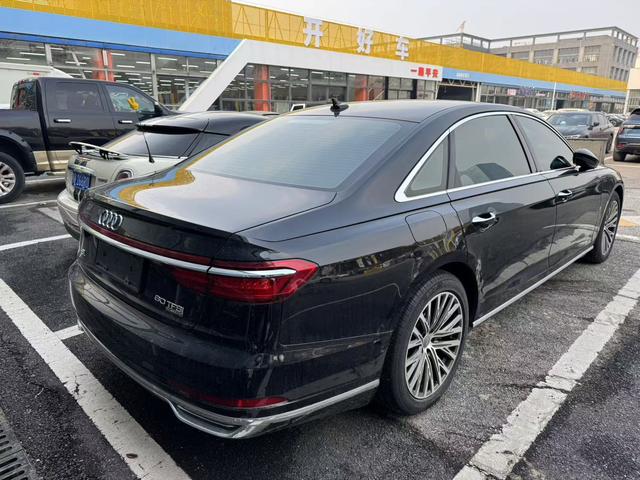 Audi A8 PHEV