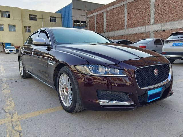 Jaguar XFL