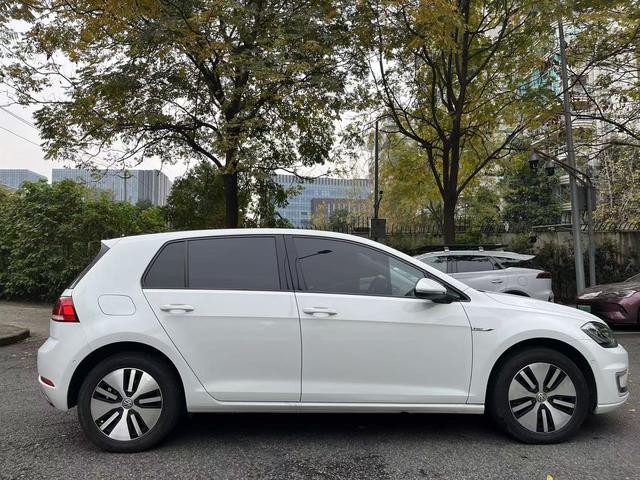 Volkswagen E-Golf