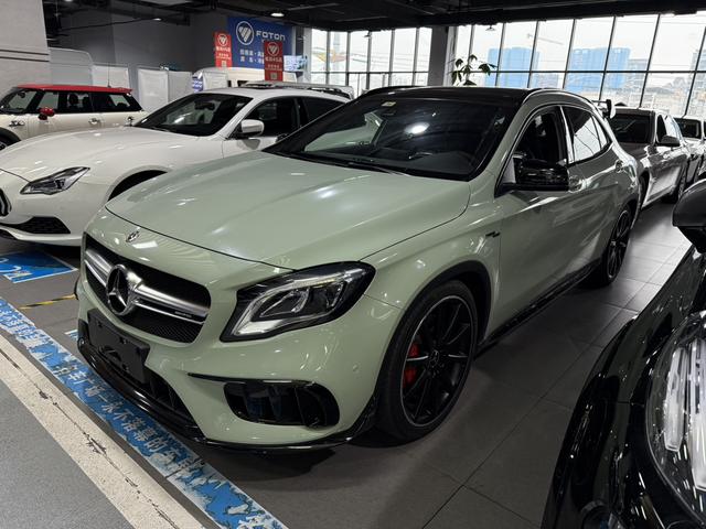 Mercedes-Benz GLA AMG