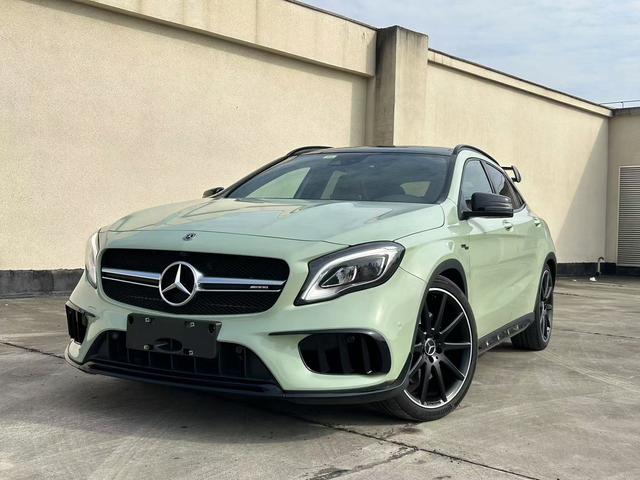 Mercedes-Benz GLA AMG