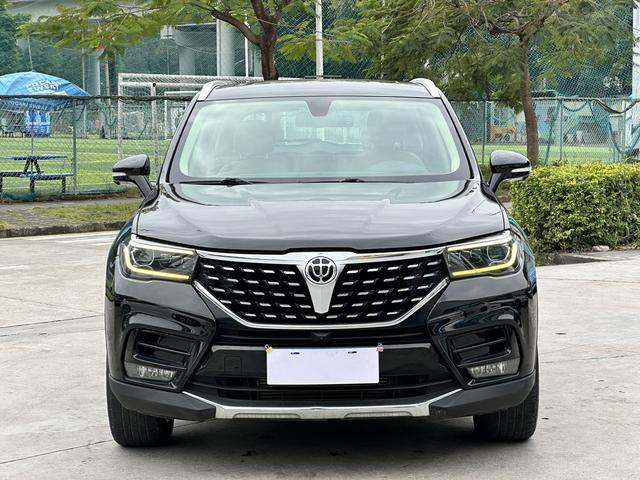 China Zhonghua V7