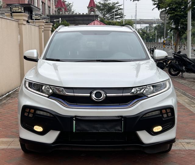 Honda Dongfeng  X-NV