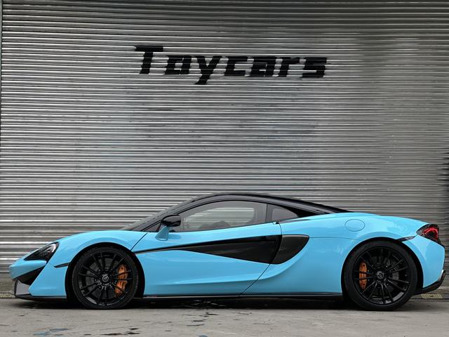 McLaren 570S