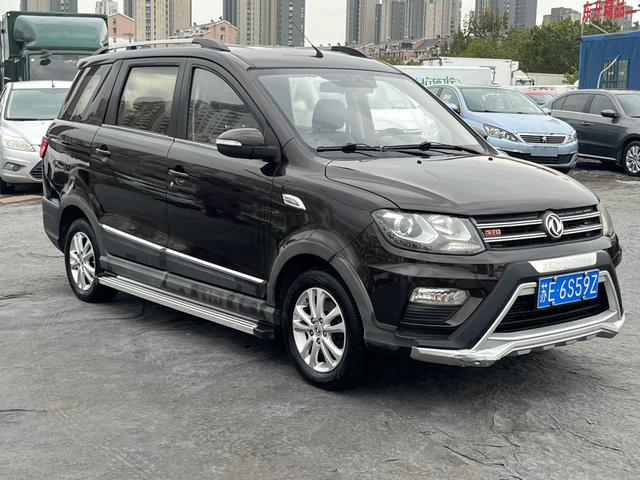 Dongfeng Fengon 370