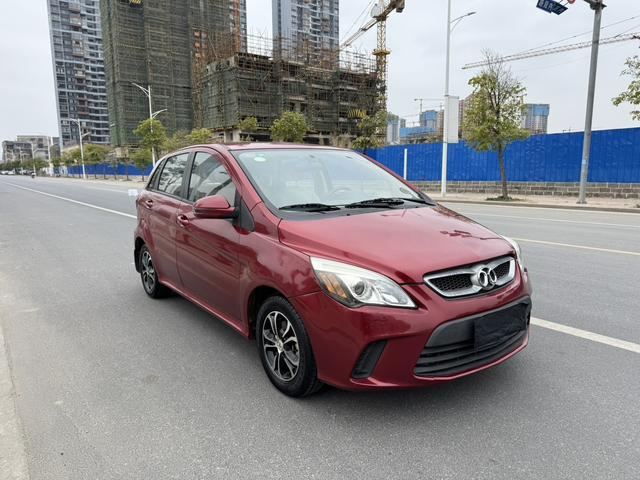 BAIC Shenbao D20