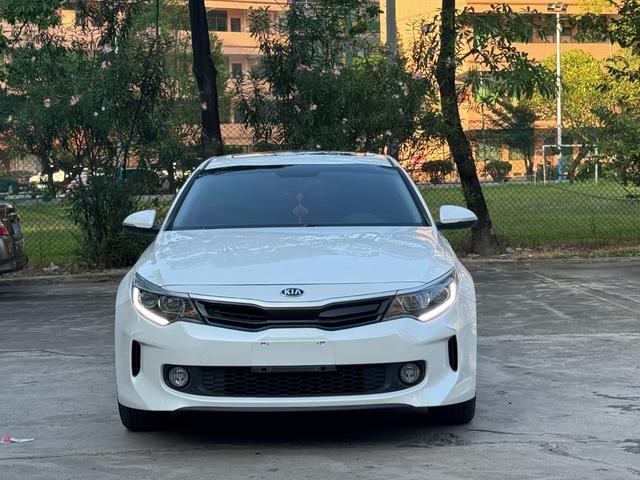 Kia K5 PHEV