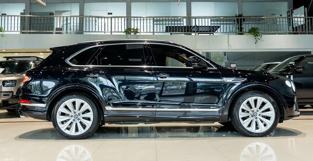 Bentley Bentayga PHEV