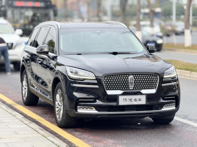 Lincoln Aviator