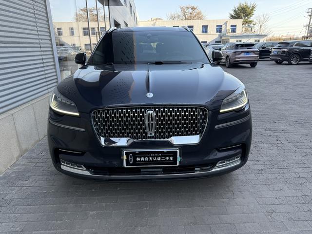 Lincoln Aviator