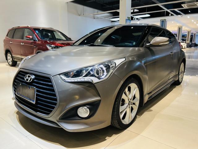 Hyundai Veloster