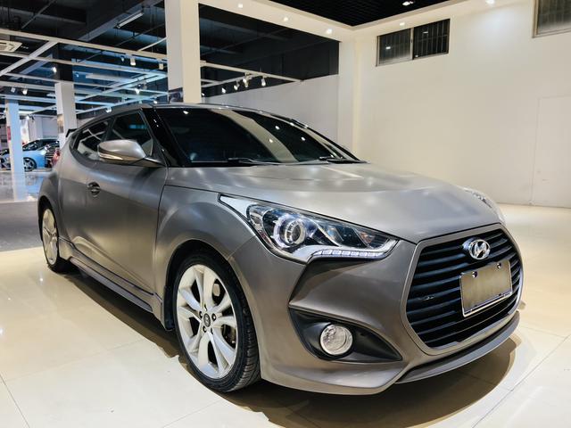 Hyundai Veloster