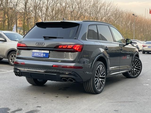 Audi SQ7