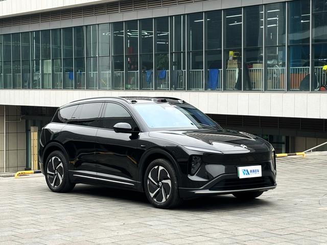 NIO EC7