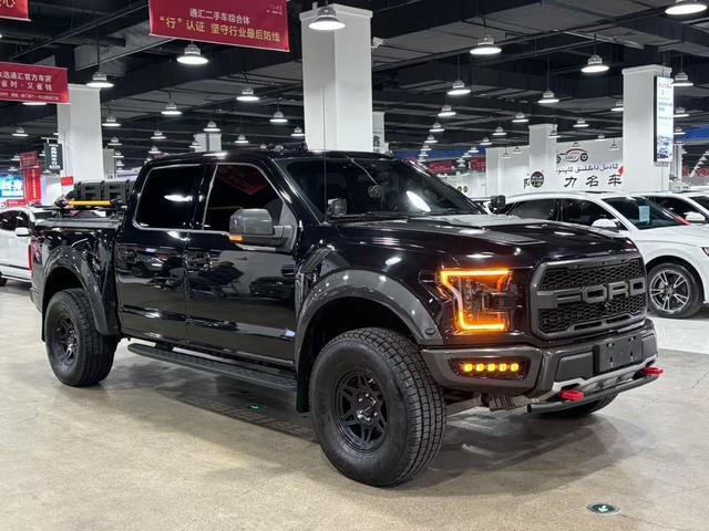 Ford F-150 Raptor