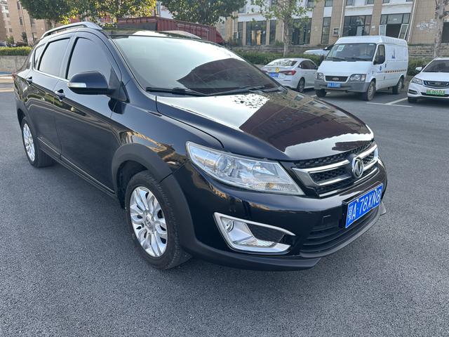 Dongfeng Fengshen AX3