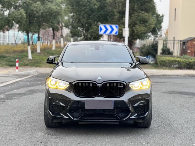 BMW X4 M