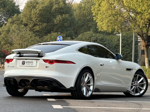 Jaguar F-TYPE