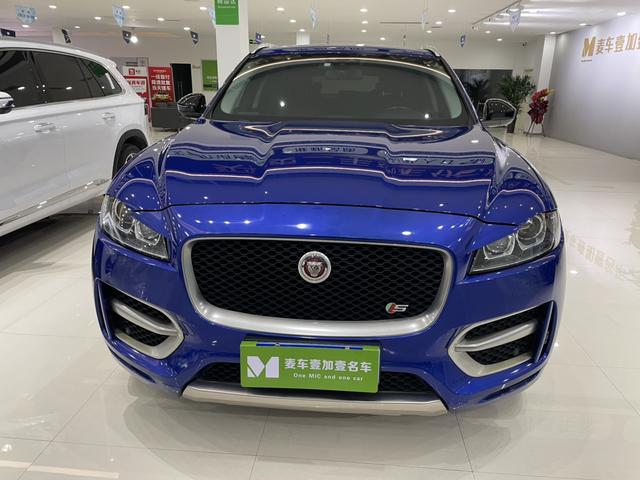 Jaguar F-PACE