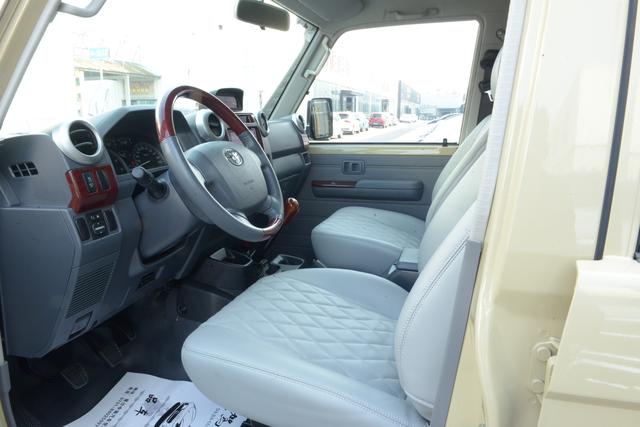 Toyota Land Cruiser 70 Series