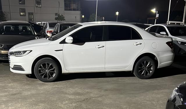 BYD Qin