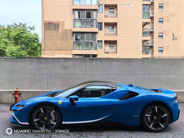 Ferrari SF90