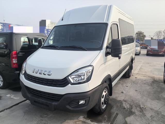 Iveco Wolfson