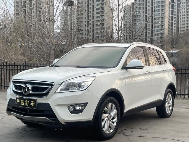 BAIC Shenbao X65