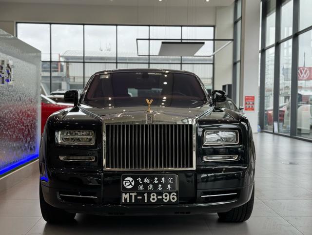 Rolls Royce Phantom