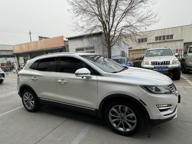 Lincoln MKC