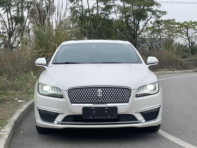 Lincoln MKZ