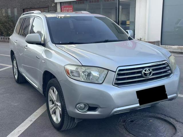 Toyota Highlander (imported)