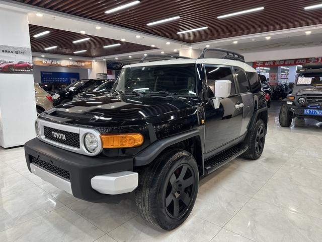 Toyota FJ Cruiser